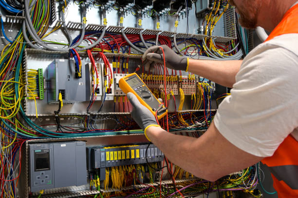 Best Licensed Electrician  in El Cerro, NM